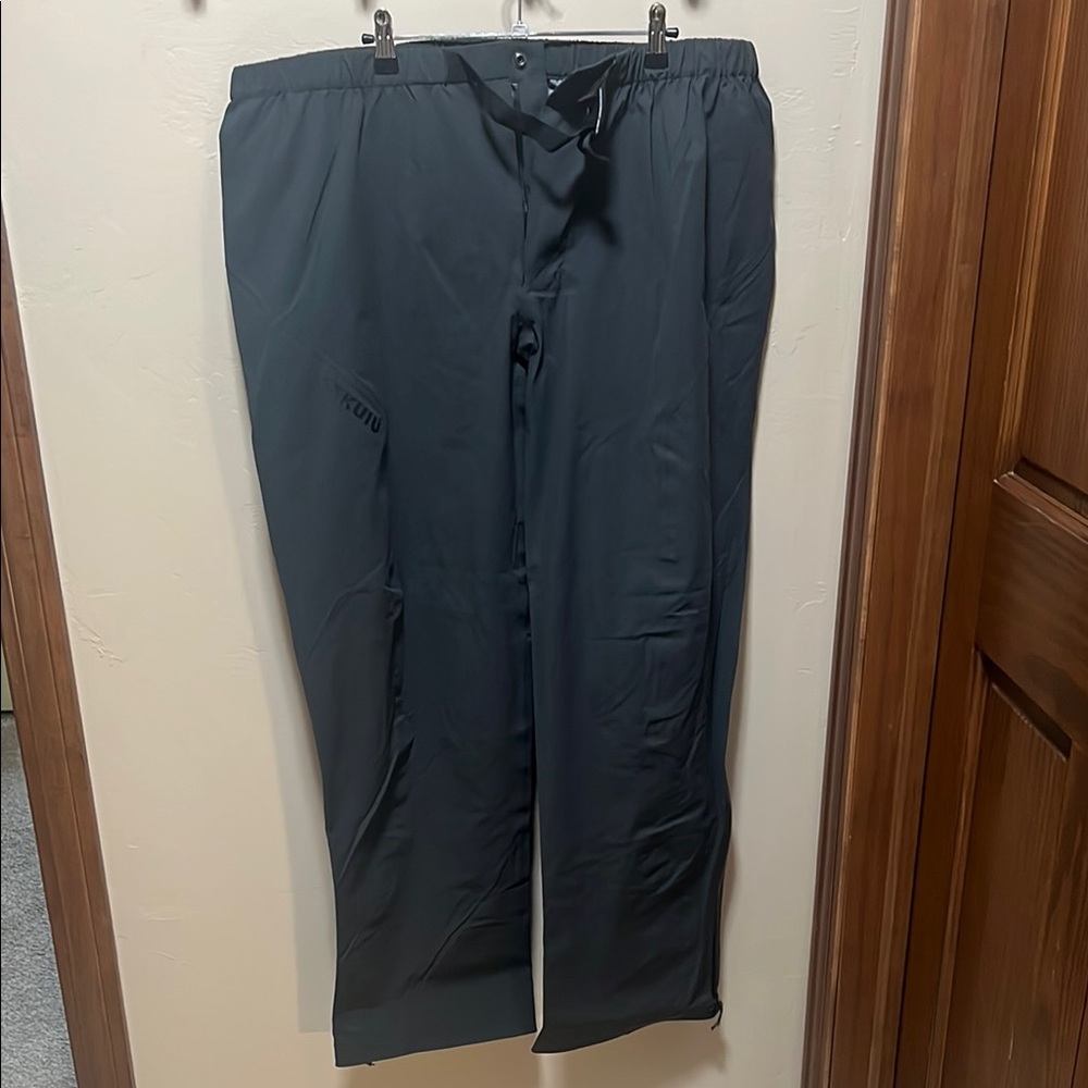 KUIU Chugach NX Rain Pants